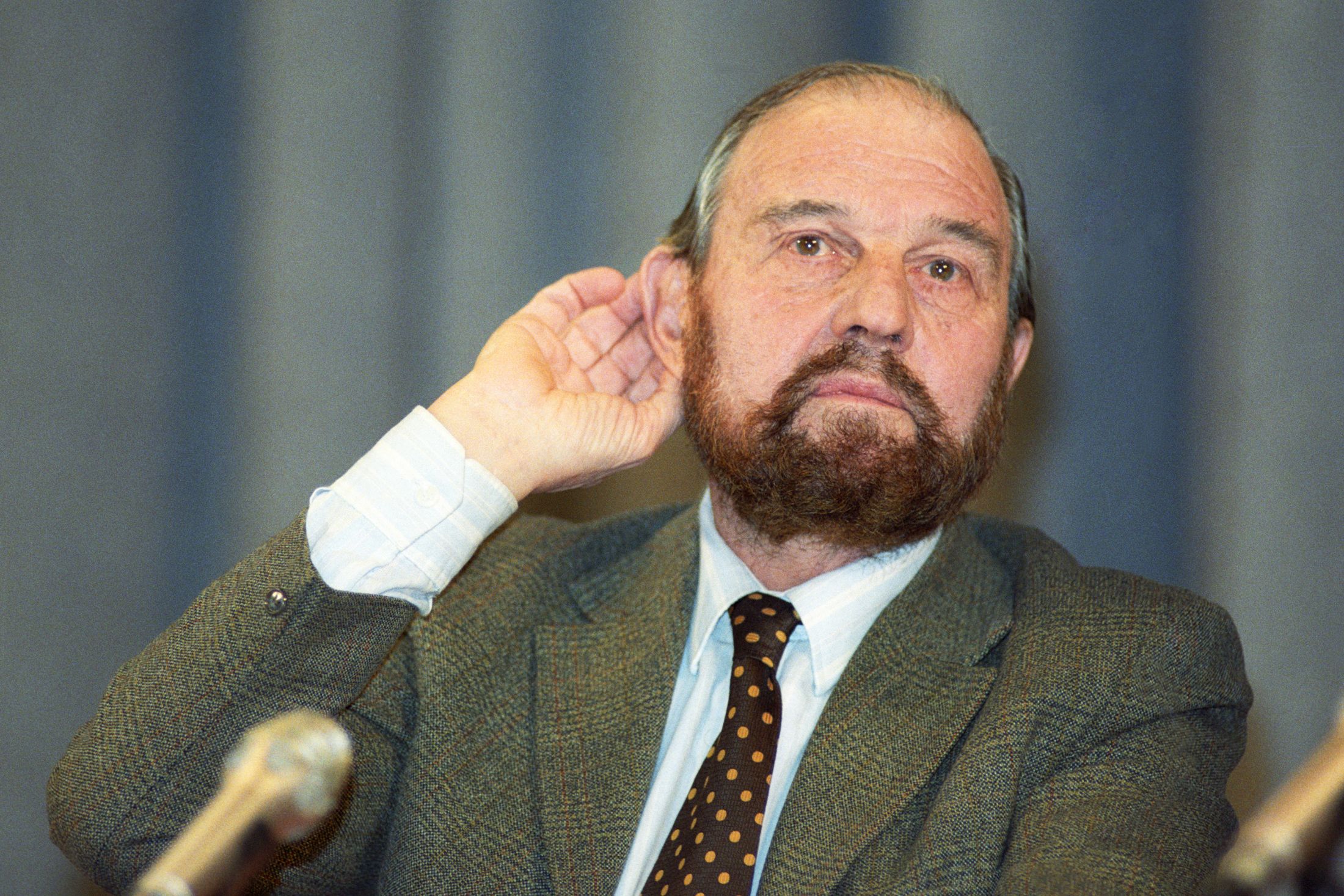 Джордж Блейк во время презентации своей книги в пресс-центре МИД России в 1992 г. Фото: Николай Малышев/ТАСС